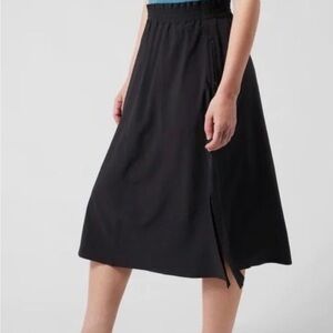 Athleta Savannah Skirt XL Versatile Black Midi Skirt with pockets
